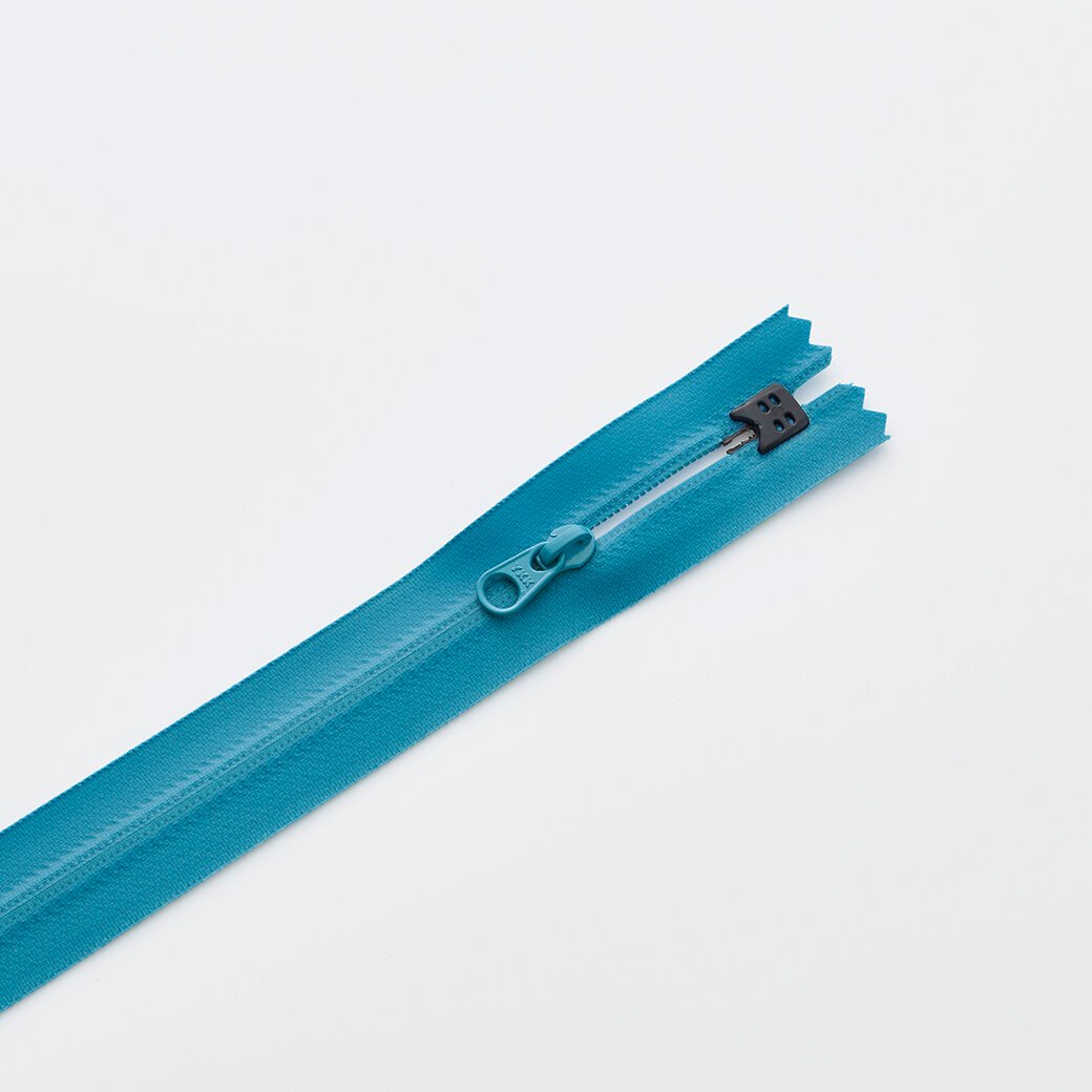 AquaGuard® Coil Zipper with Bridge Top Stop